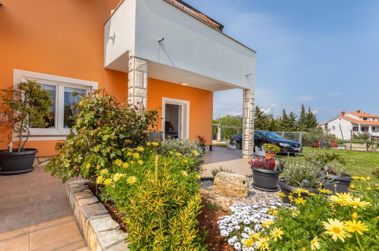 Apartmani Magdalena 普拉 外观 照片